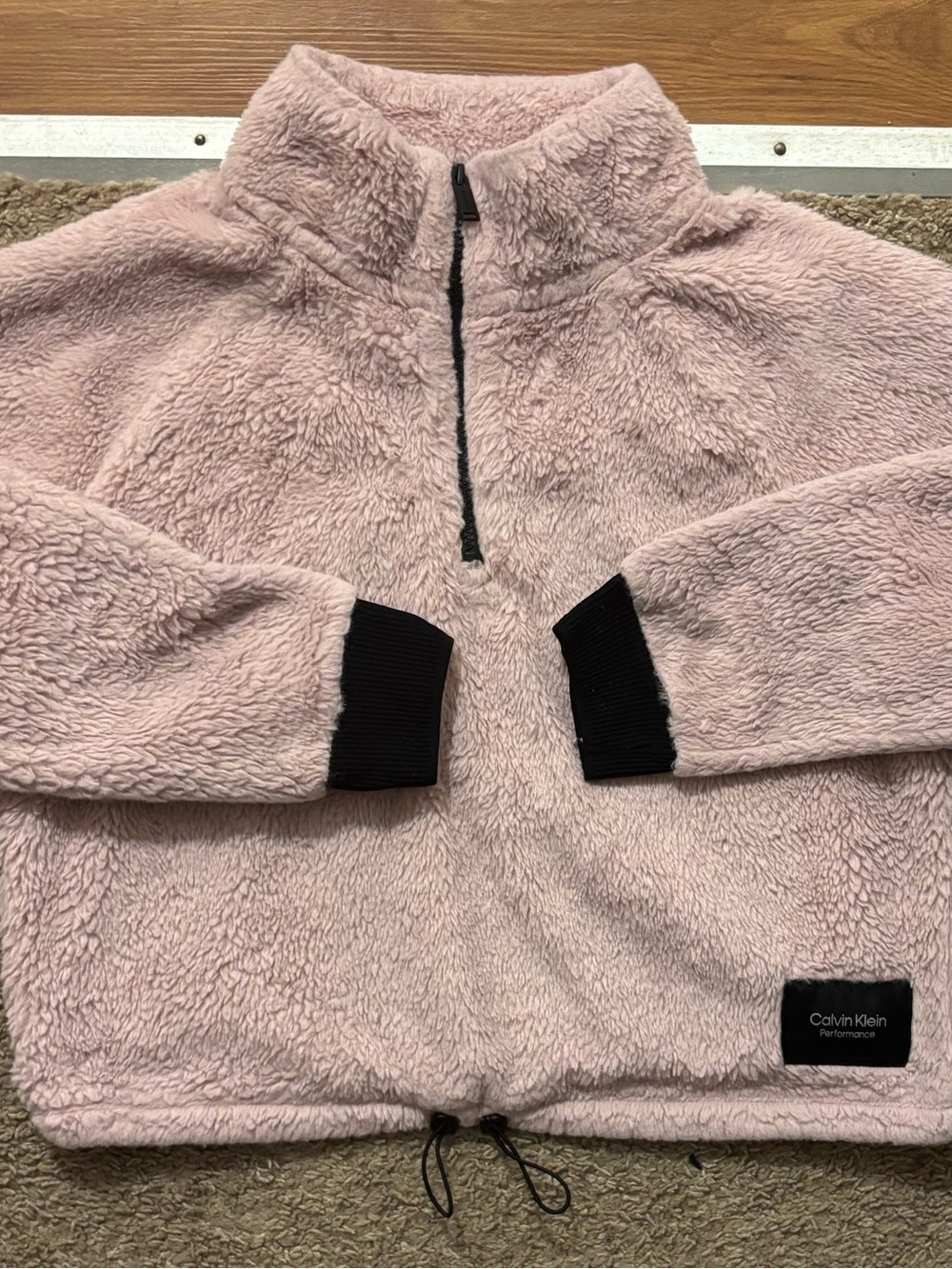 Calvin Klein Performance Woman Lg Pink Sherpa Half-Zip Top Black Cuffs Like New
